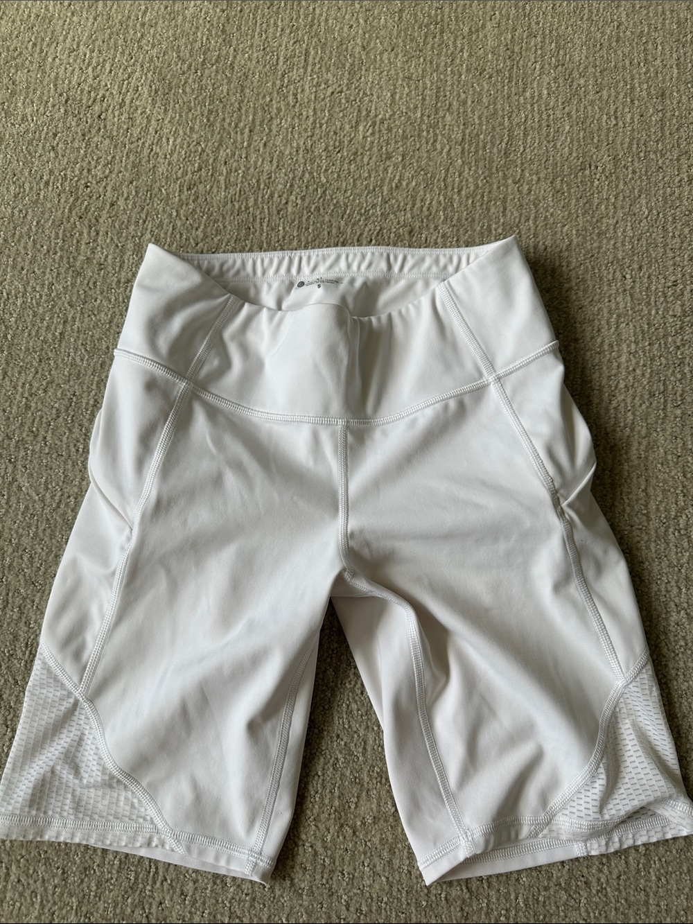 Athleta white biker shorts